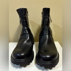 Ecco Black Boots